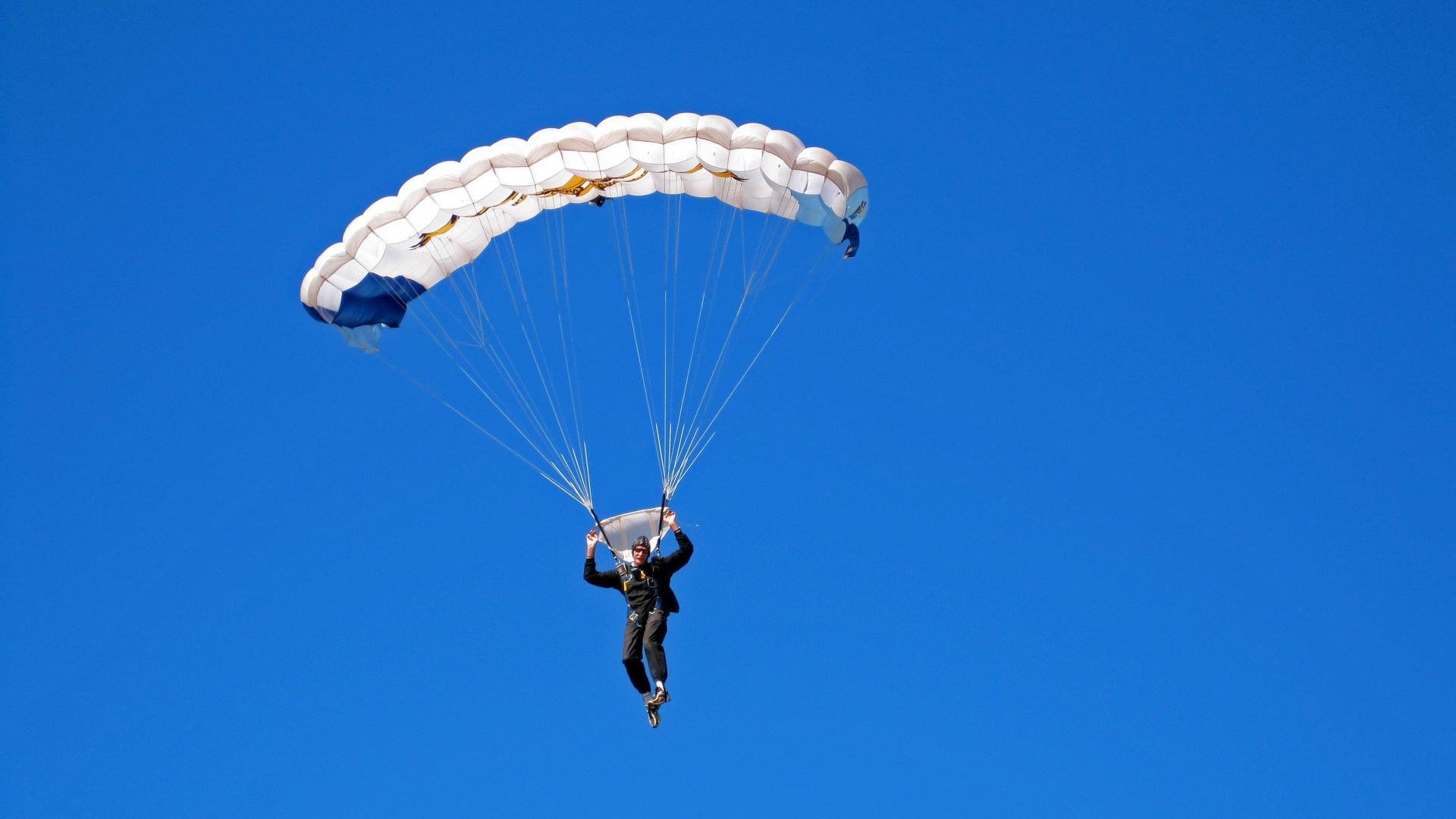 开云体育-克罗地亚骑手吉塔·日特科维奇荣获2024年最佳障碍赛骑手奖，表彰其卓越表现。