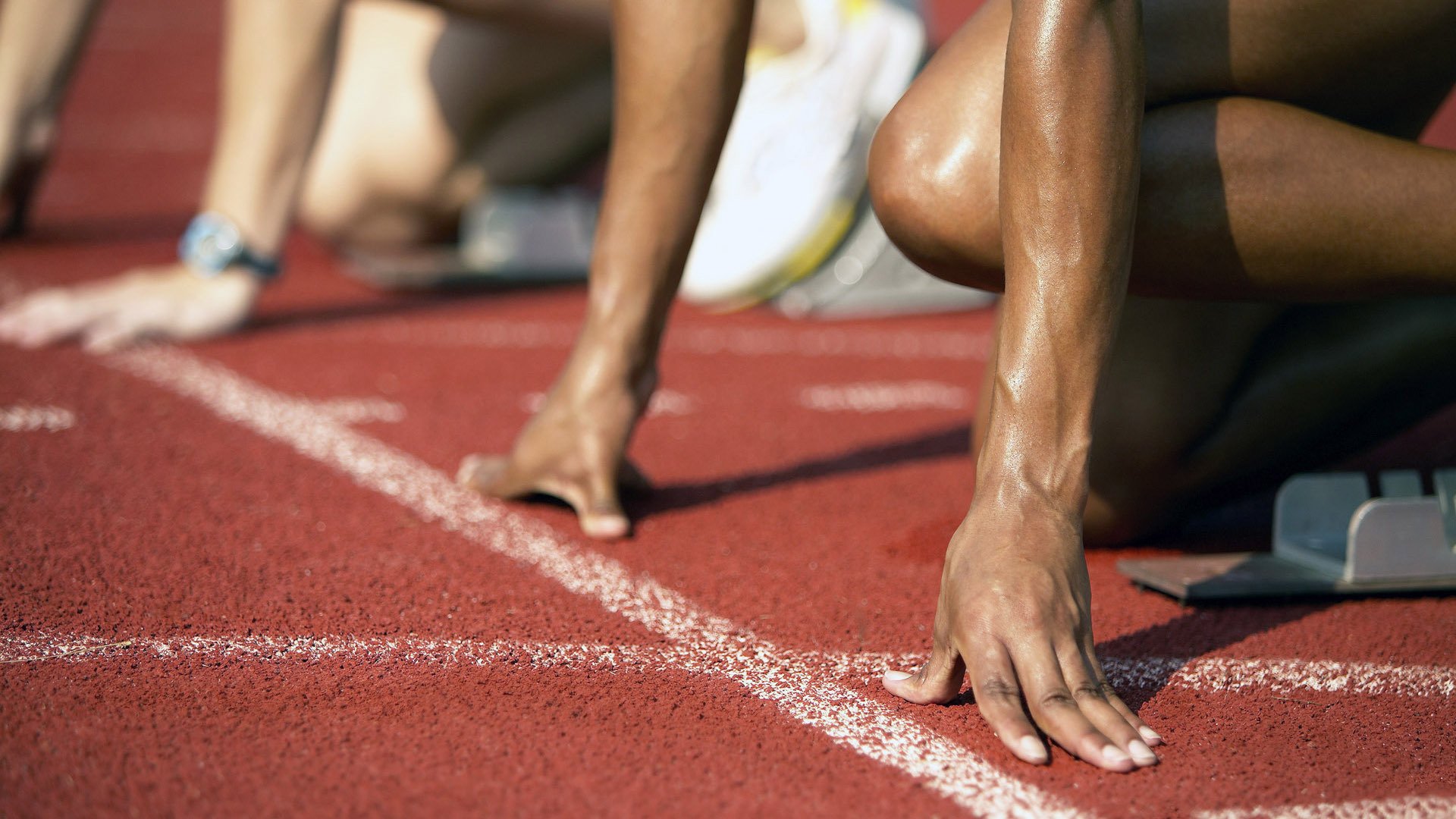 王者归来：那些曾经沉寂后重返赛场的传奇车手，王者归来传奇手游官网